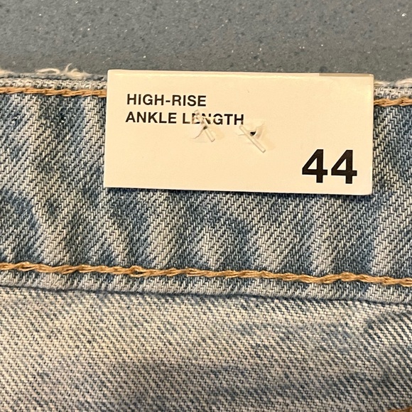 NEW! ZARA STRAIGHT LEG JEANS - Picture 13 of 15